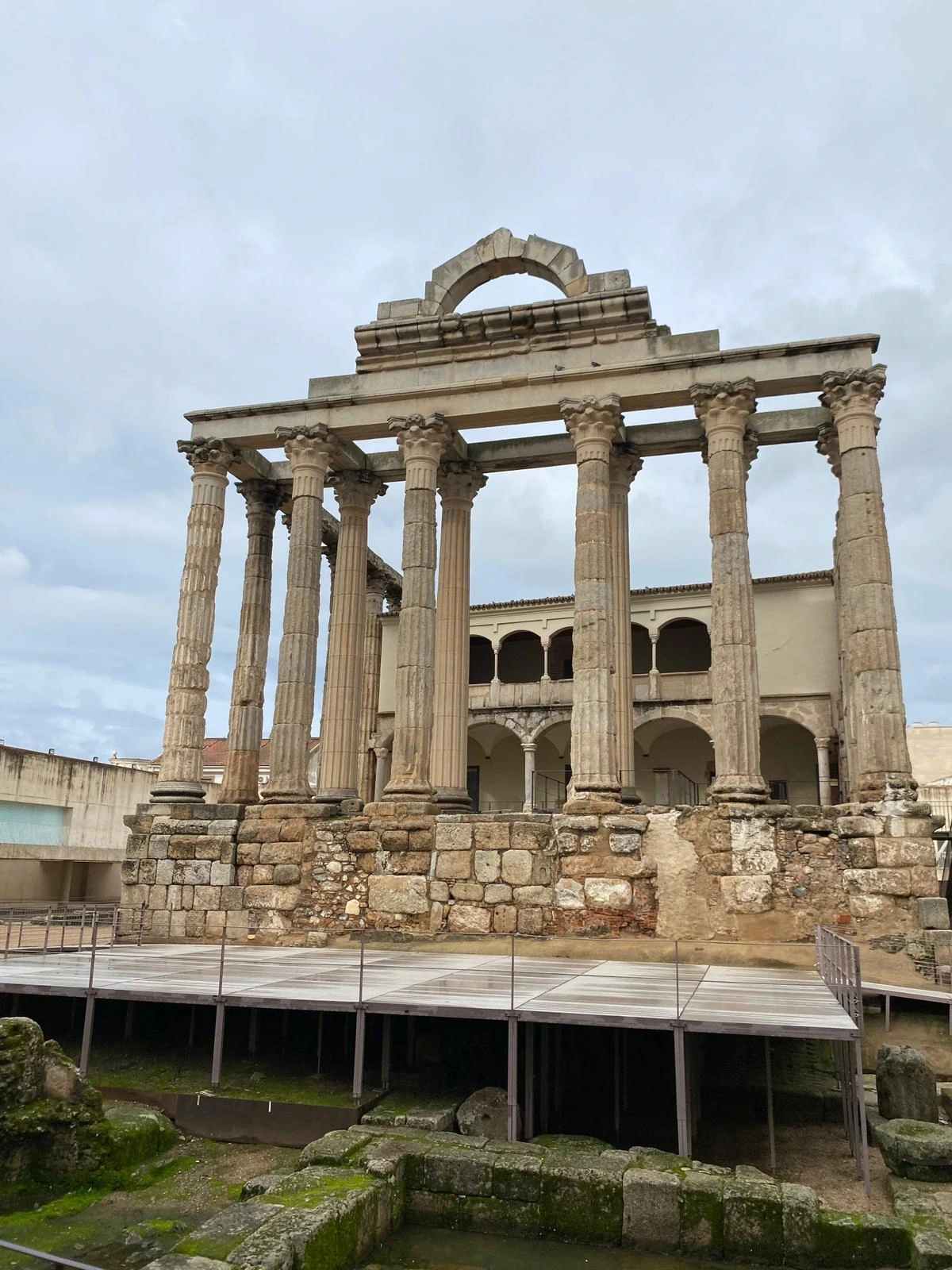Templo de Diana Mérida Free Tours España